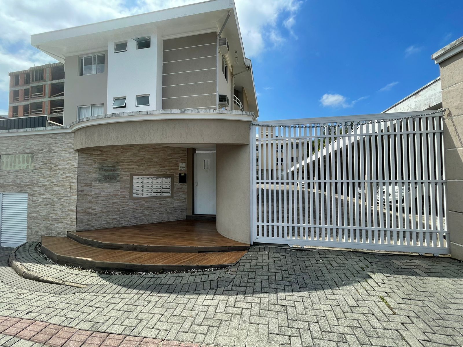 APARTAMENTO PARA LOCAÇÃO NAÇÕES