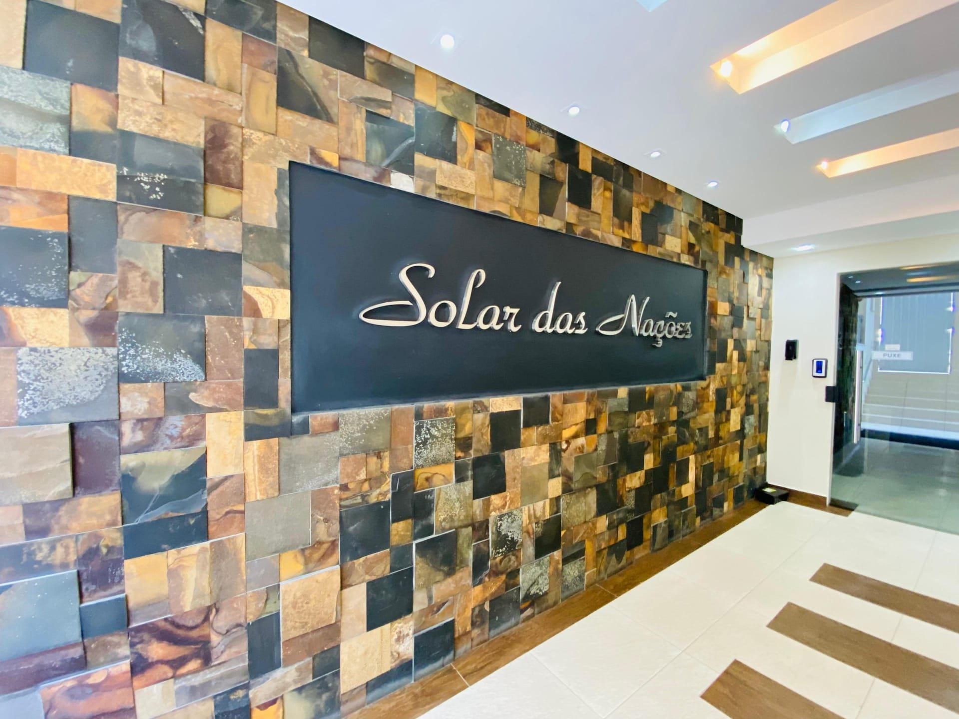 APARTAMENTO OTIMA LOCALIZAÇÃO NO BAIRRO DAS NAÇÕES