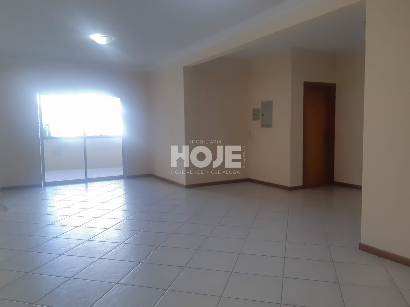 APARTAMENTO OTIMA LOCALIZAÇÃO NO BAIRRO DAS NAÇÕES