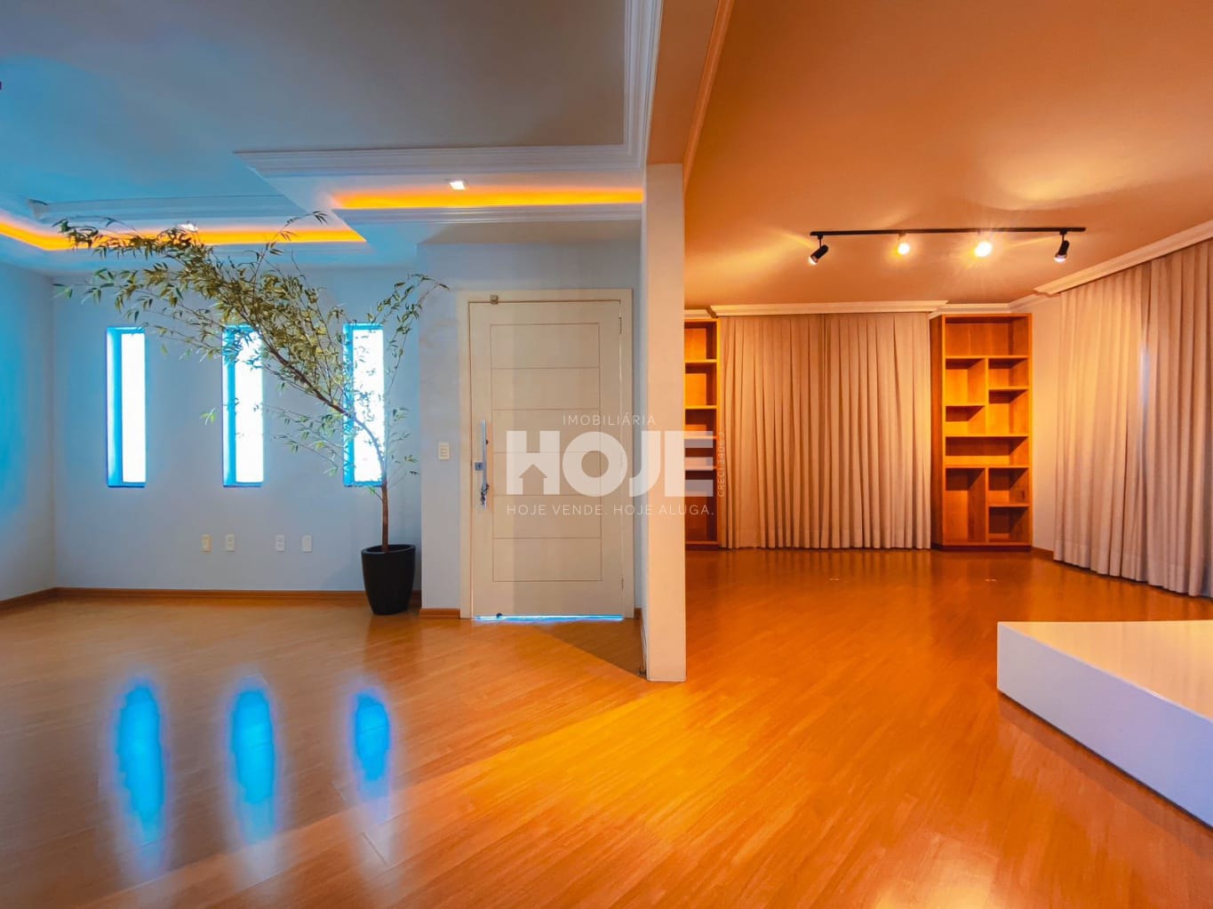 Excelente casa no Bairro dos Estados com Piscina!