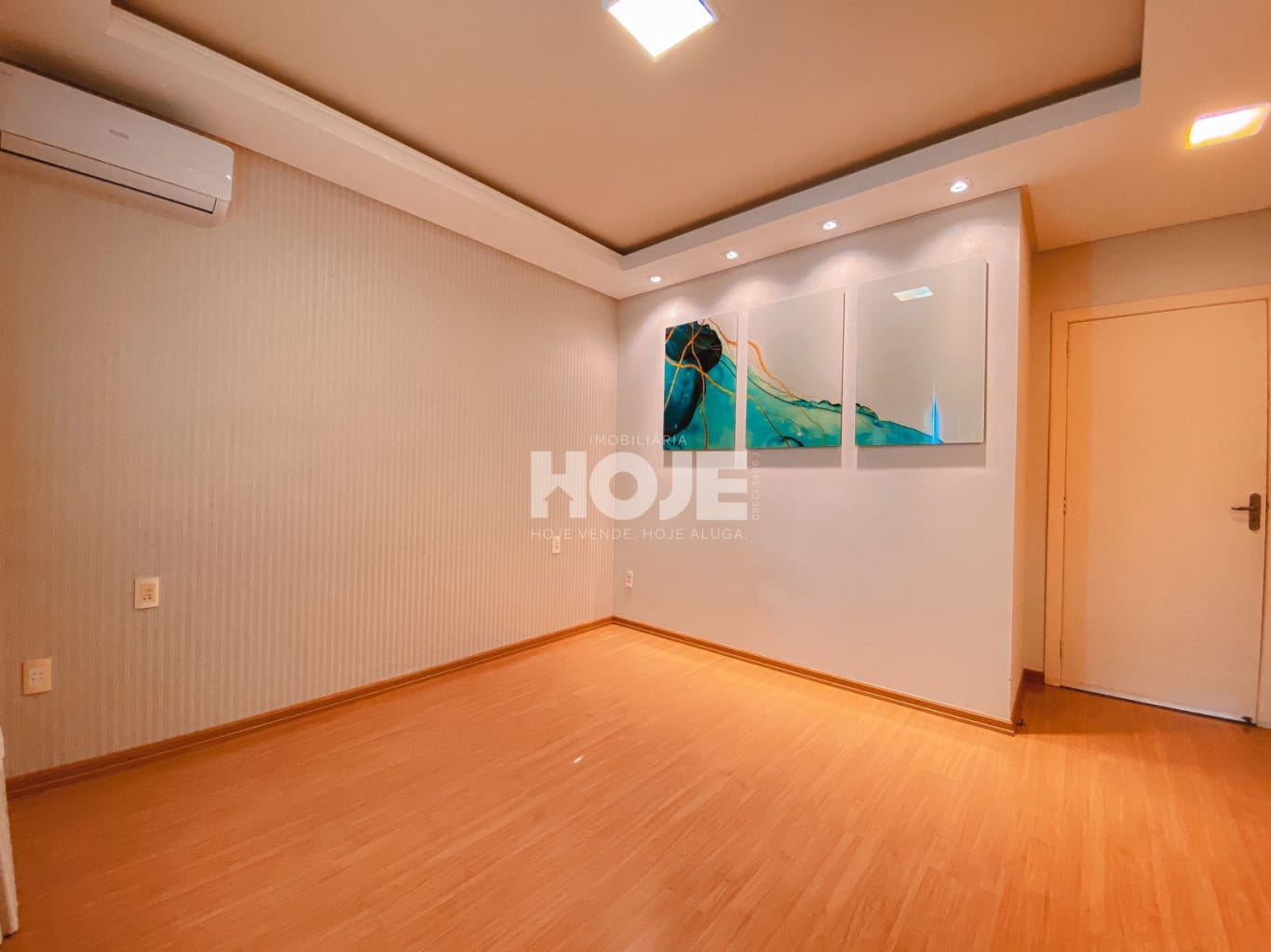 Excelente casa no Bairro dos Estados com Piscina!