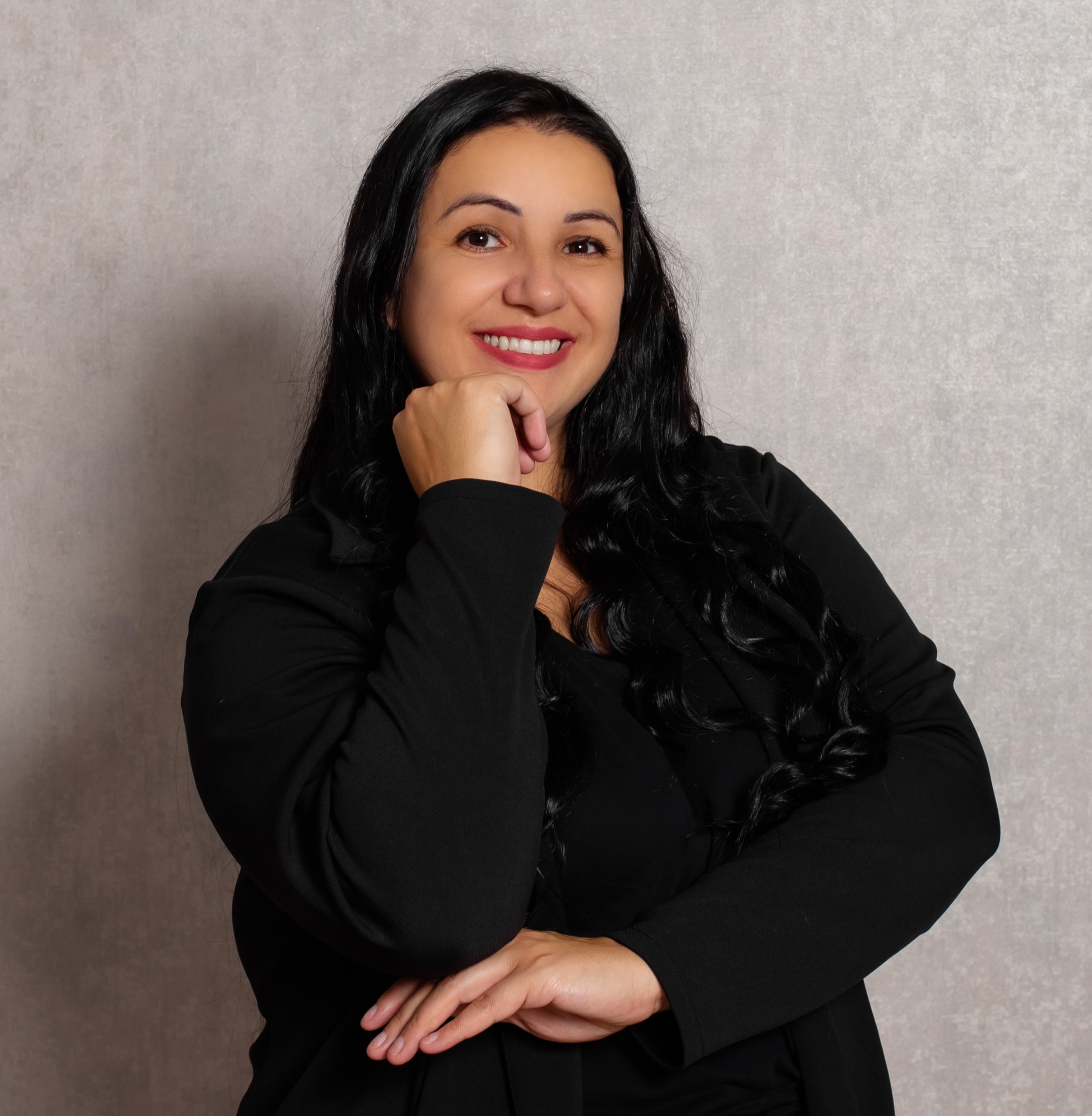 Imagem Membro Equipe da Imobiliária Hoje Anita Nazário